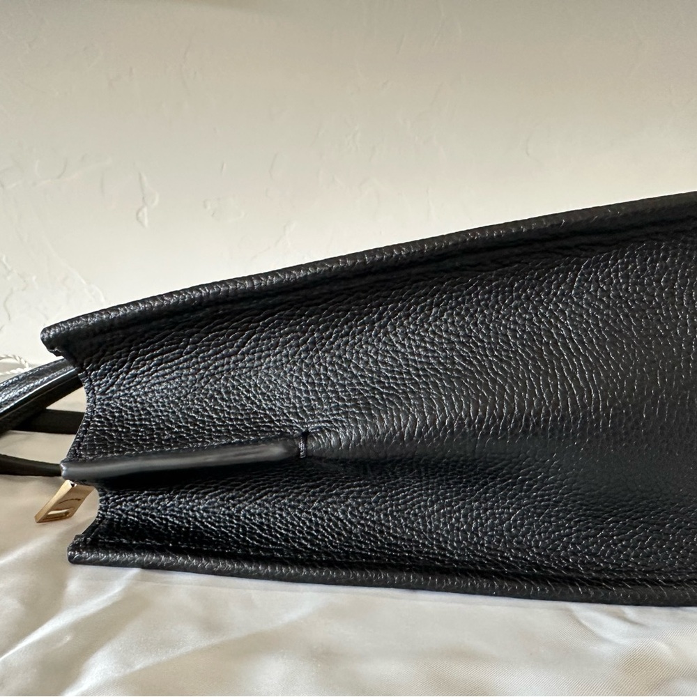 Coach Tyler Carryall 28 - EUC - Picture 5 of 11